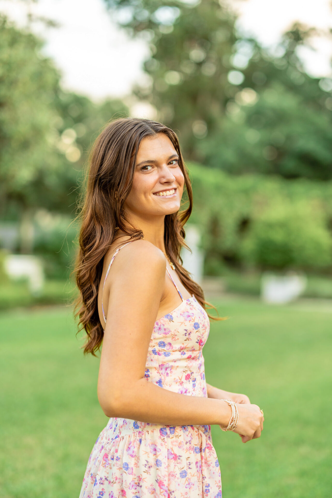 Girl in Jekyll Island for Senior Photoshoot